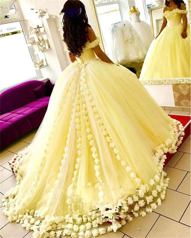 2020 Yellow Ball Gown Quinceanera Dresses 3D Floral Flowers Off Shoulder Sweet 16 Plus Size Princess Tulle Masquerade Prom Gowns