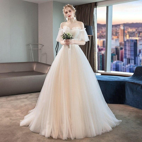 2020 Real Vestidos Celebrities Main Wedding Dress 2020 New Bride French Simple Show Thin Tail Go Out Light Hepburn